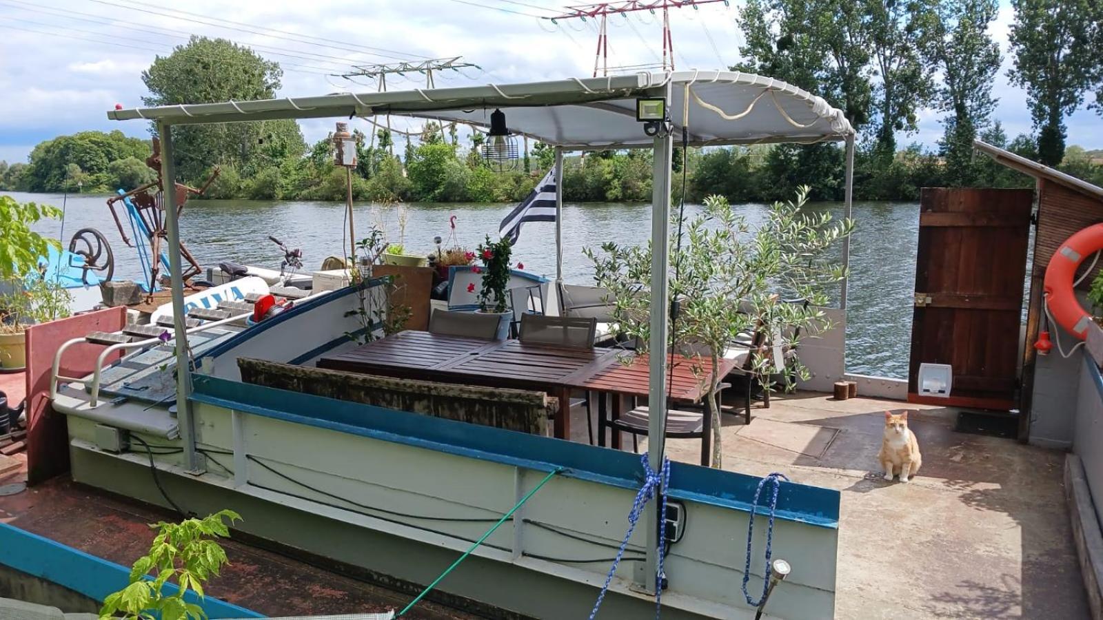 Chambre Sur L'Eau - Peniche La Diva Conflans-Sainte-Honorine Esterno foto
